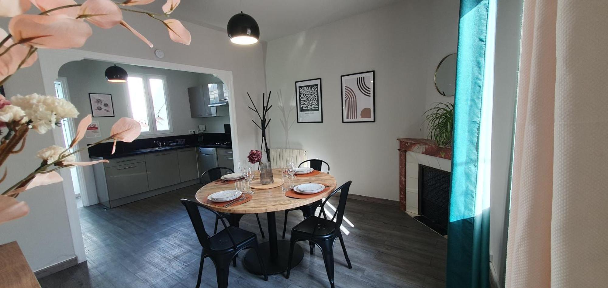 Le Delambre Apartment *